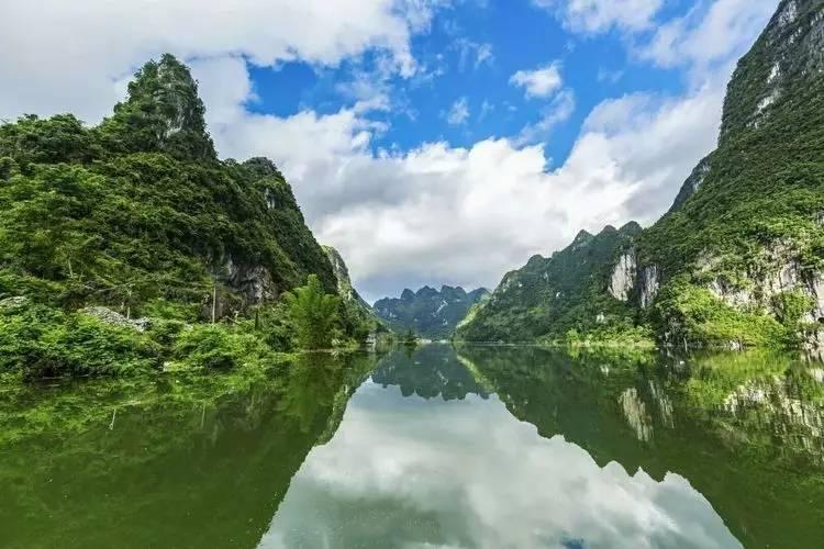 阳春有脚天马无羁是什么意思游戏画面